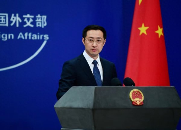 明福今投 外交部: 错误羁押、任意羁押、胁迫外交、“长臂管辖”、单边制裁, 都是美国的专利